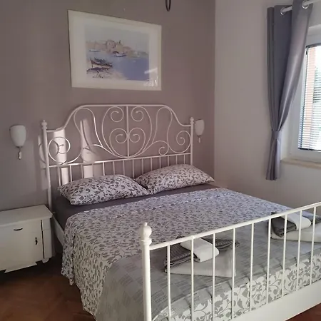 Appartement Merlin *